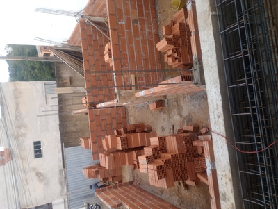 Pego a obra para fazer por etapas valores a combinar